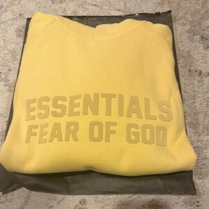 ESSENTIALS Sweatshirt “Light Tusca” – Medium – Brand New w/tags